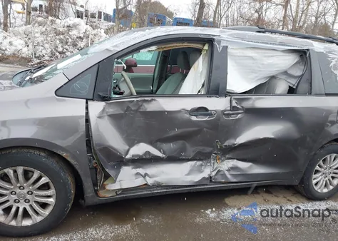 2012 Toyota Sienna Xle V6 8 Passenger from USA, damaged, VIN 5TDYK3DC6CS246443